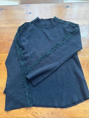 laju Los Angeles Black Lace-Trim Mockneck Feminine cozy Sweater w/ bell sleeve